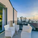 ベッド・アンド・ブレックファスト Sunrise Beachfront 3*