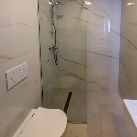 Sunrise Beachfront לינה וארוחת בוקר