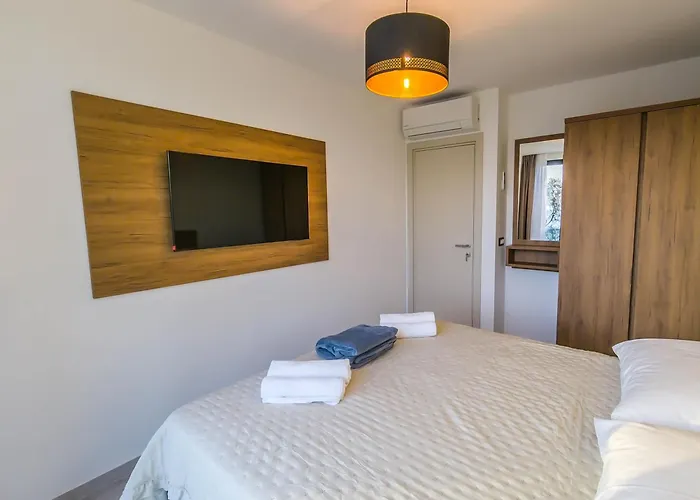 Sunrise Beachfront Пореч