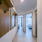 Sunrise Beachfront Bed and Breakfast 3*