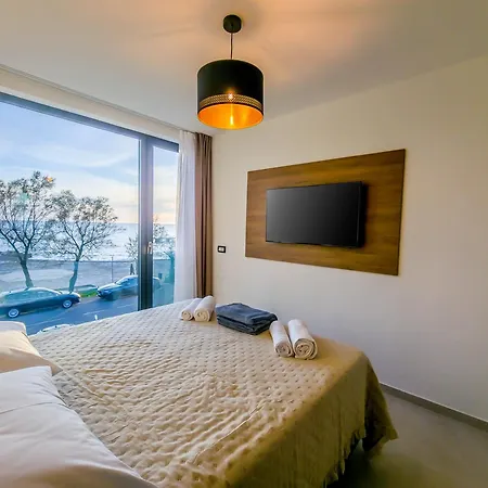 Sunrise Beachfront * Porec