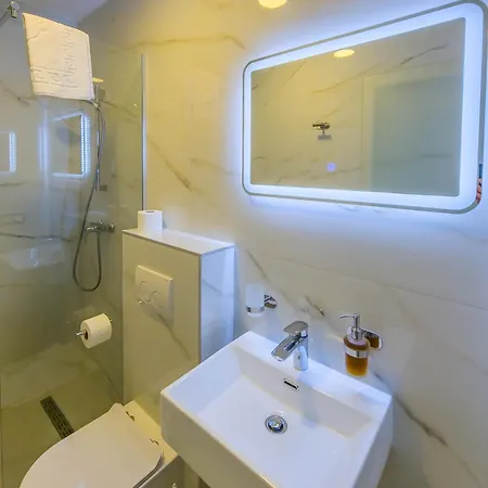 Bed & Breakfast Sunrise Beachfront