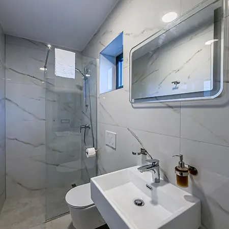 Sunrise Beachfront Bed & Breakfast Porec