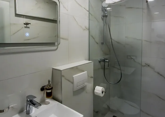 Sunrise Beachfront Oda ve Kahvaltı 3*