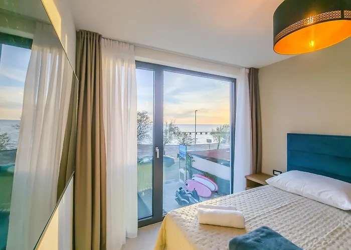 Sunrise Beachfront 3* 포레치