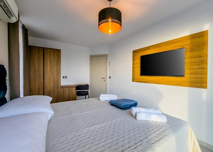 B&B Sunrise Beachfront