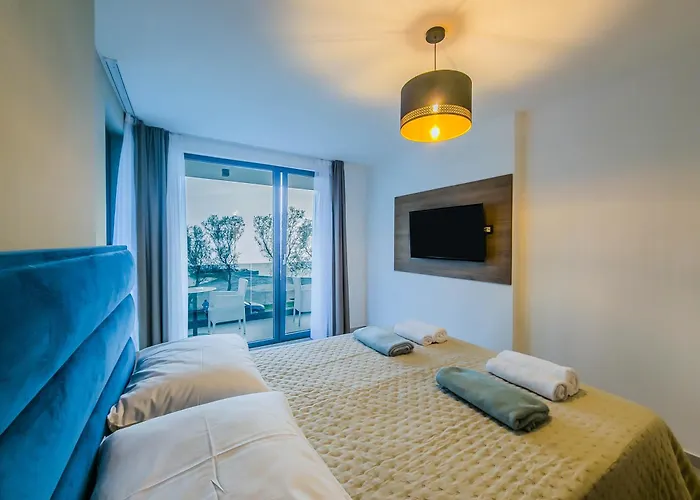 Sunrise Beachfront 3* 포레치