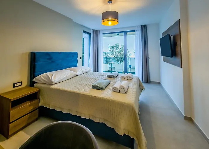 Sunrise Beachfront 포레치