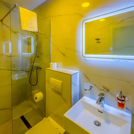 Sunrise Beachfront 3*